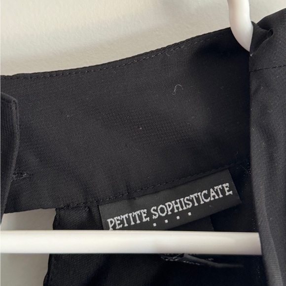 Petite Sophisticate Black Sleeveless Blouse - Picture 6 of 9